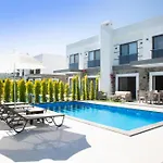 Bd4109 Two Bedroomedvilla Withpool Inbodrumyalikavak Bodrum